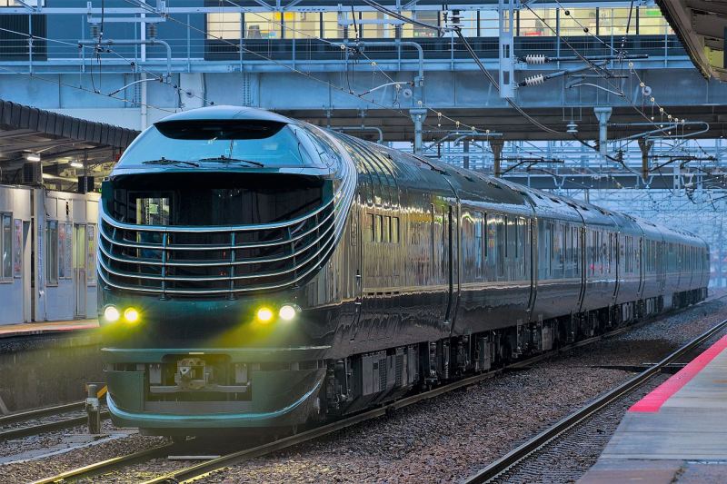 頂級觀光列車
